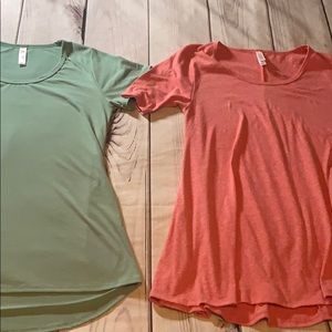 LuLaRoe Bundle Tops Leggings XS